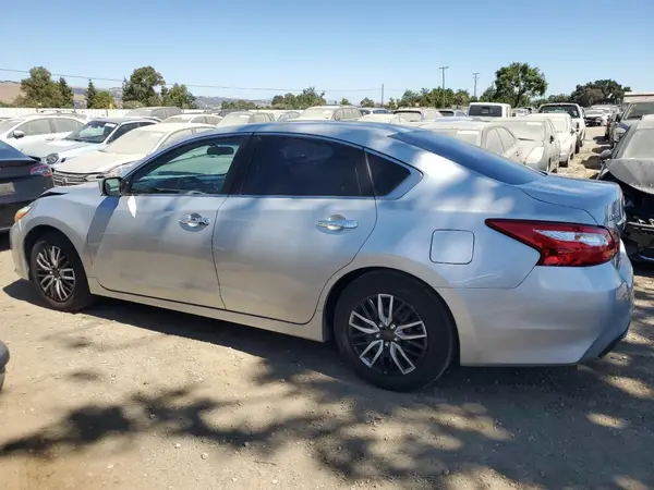 1N4AL3AP2HN330820 2017 NISSAN ALTIMA - Image 2