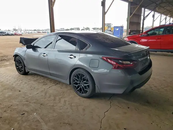 1N4AL3AP2HN331627 2017 NISSAN ALTIMA - Image 2