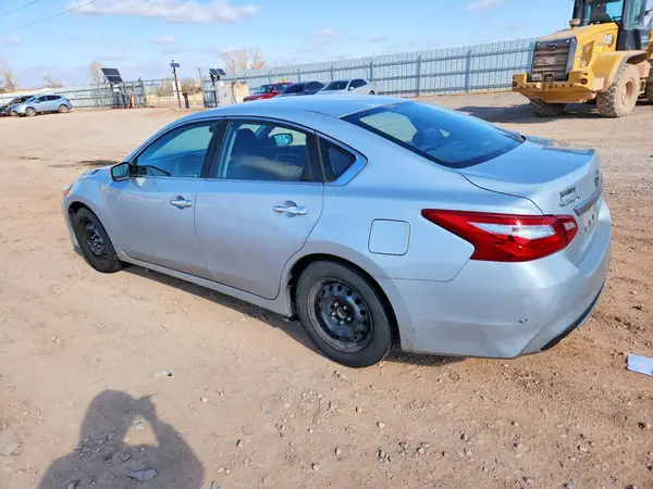 1N4AL3AP2HN332597 2017 NISSAN ALTIMA - Image 2