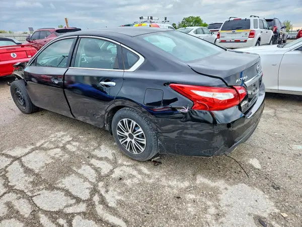 1N4AL3AP2HN333037 2017 NISSAN ALTIMA - Image 2