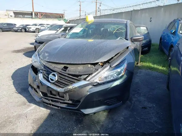 1N4AL3AP2HN335287 2017 NISSAN ALTIMA - Image 2