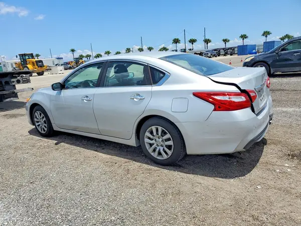 1N4AL3AP2HN335354 2017 NISSAN ALTIMA - Image 2