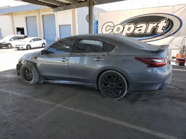 1N4AL3AP2HN336780 2017 NISSAN ALTIMA - Image 2