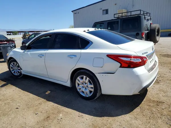 1N4AL3AP2HN341235 2017 NISSAN ALTIMA - Image 2