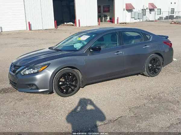 1N4AL3AP2HN341932 2017 NISSAN ALTIMA - Image 2