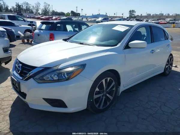1N4AL3AP2HN346435 2017 NISSAN ALTIMA - Image 2