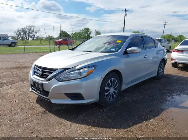 1N4AL3AP2HN351926 2017 NISSAN ALTIMA - Image 2