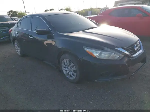 1N4AL3AP2HN355314 2017 NISSAN ALTIMA - Image 1