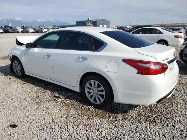 1N4AL3AP2HN355880 2017 NISSAN ALTIMA - Image 2