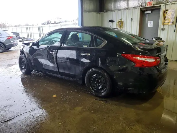 1N4AL3AP2HN358357 2017 NISSAN ALTIMA - Image 2
