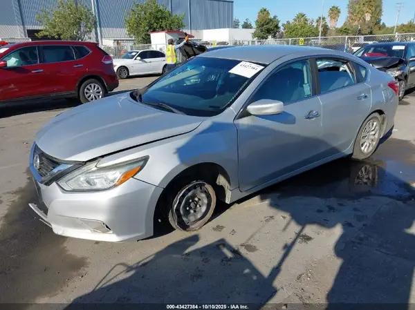 1N4AL3AP2HN359220 2017 NISSAN ALTIMA - Image 2