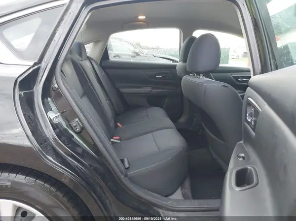 1N4AL3AP2HN364689 2017 NISSAN ALTIMA - Image 8