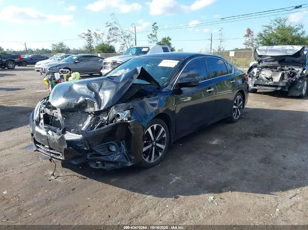 1N4AL3AP2JC100700 2018 NISSAN ALTIMA - Image 2