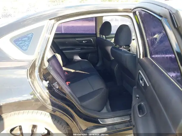 1N4AL3AP2JC100700 2018 NISSAN ALTIMA - Image 8