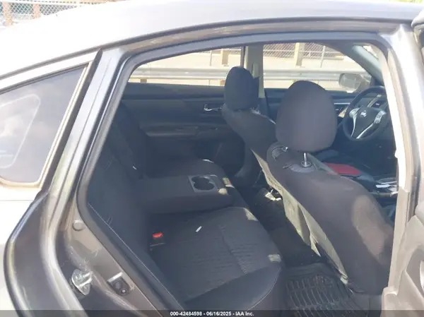 1N4AL3AP2JC102785 2018 NISSAN ALTIMA - Image 8