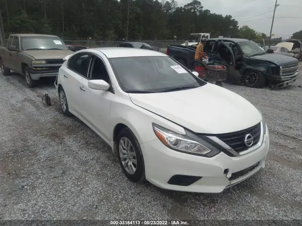 1N4AL3AP2JC104889 2018 NISSAN ALTIMA - Image 1