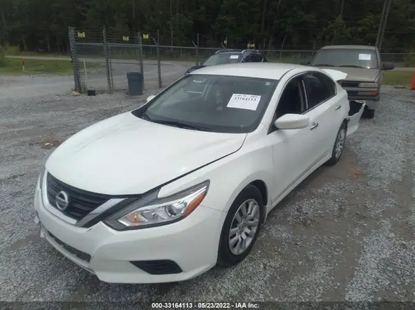 1N4AL3AP2JC104889 2018 NISSAN ALTIMA - Image 2