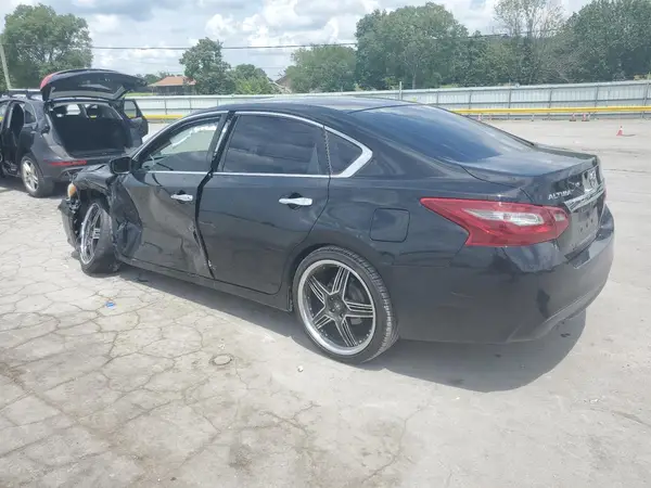 1N4AL3AP2JC105346 2018 NISSAN ALTIMA - Image 2