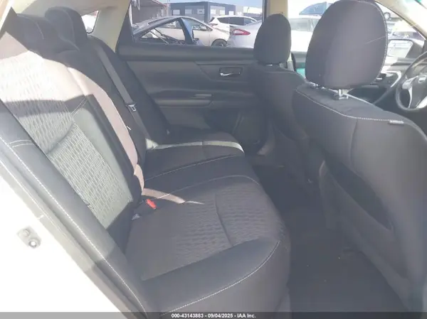 1N4AL3AP2JC109803 2018 NISSAN ALTIMA - Image 8