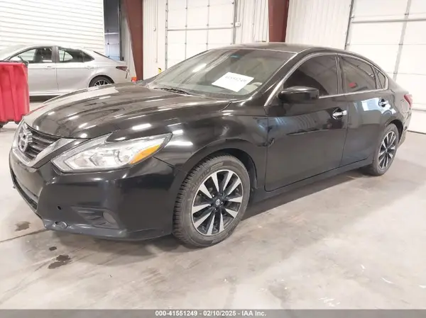 1N4AL3AP2JC112121 2018 NISSAN ALTIMA - Image 2