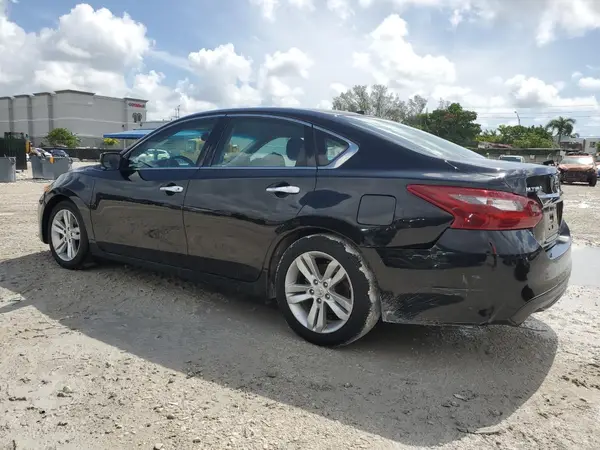 1N4AL3AP2JC112197 2018 NISSAN ALTIMA - Image 2