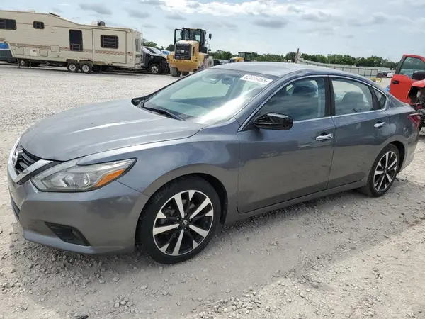 1N4AL3AP2JC112605 2018 NISSAN ALTIMA - Image 1