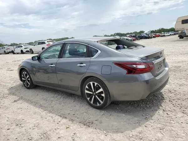 1N4AL3AP2JC112605 2018 NISSAN ALTIMA - Image 2