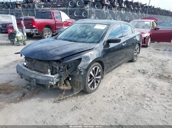 1N4AL3AP2JC114533 2018 NISSAN ALTIMA - Image 2