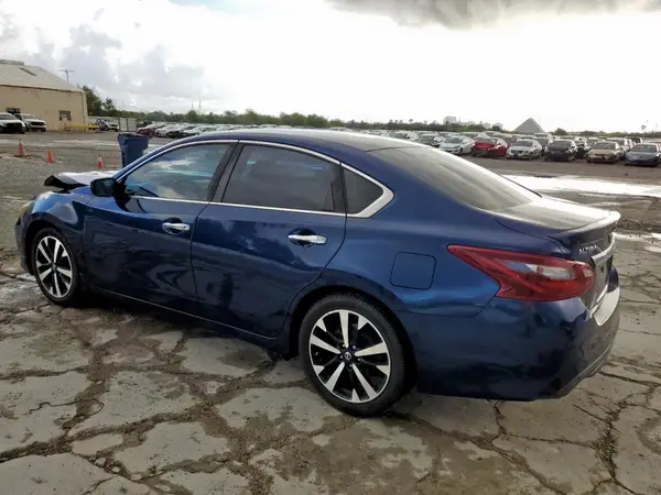 1N4AL3AP2JC114578 2018 NISSAN ALTIMA - Image 2