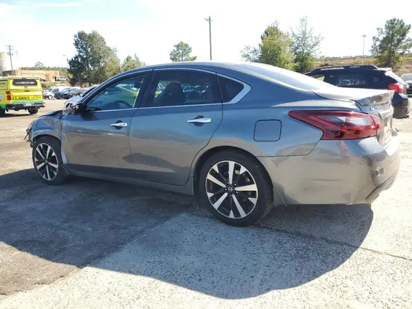 1N4AL3AP2JC116217 2018 NISSAN ALTIMA - Image 2