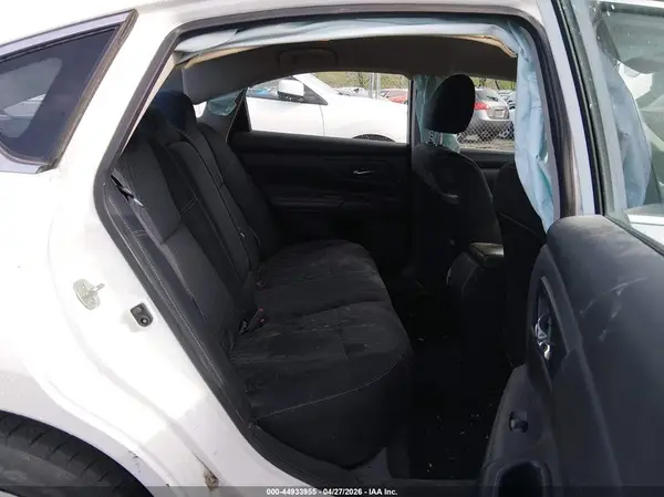 1N4AL3AP2JC116864 2018 NISSAN ALTIMA - Image 8