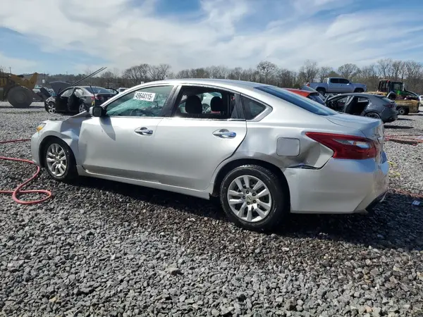1N4AL3AP2JC117125 2018 NISSAN ALTIMA - Image 2