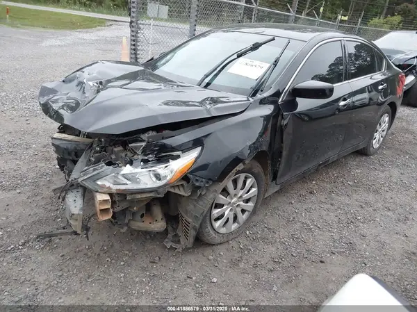 1N4AL3AP2JC118002 2018 NISSAN ALTIMA - Image 2