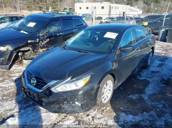 1N4AL3AP2JC118081 2018 NISSAN ALTIMA - Image 2
