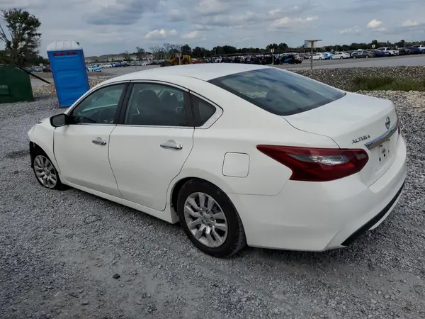 1N4AL3AP2JC118954 2018 NISSAN ALTIMA - Image 2