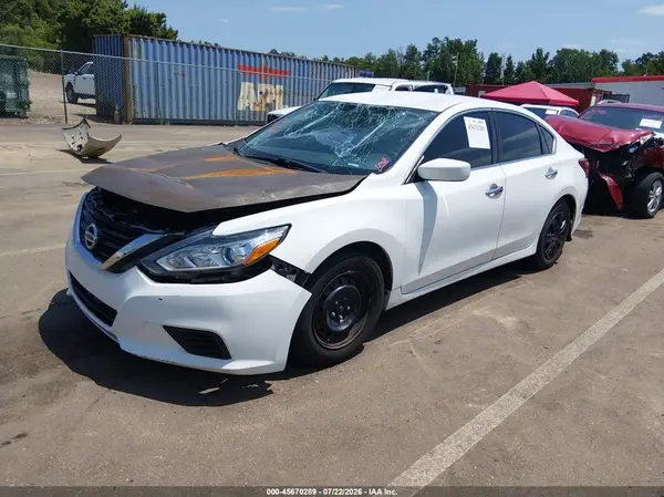 1N4AL3AP2JC119019 2018 NISSAN ALTIMA - Image 2