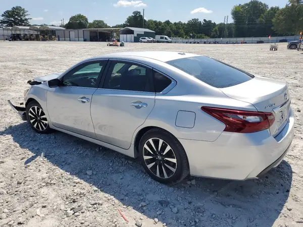 1N4AL3AP2JC119358 2018 NISSAN ALTIMA - Image 2