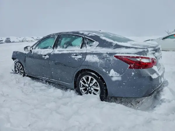 1N4AL3AP2JC119599 2018 NISSAN ALTIMA - Image 2