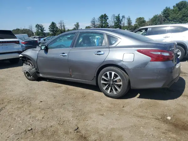 1N4AL3AP2JC119747 2018 NISSAN ALTIMA - Image 2