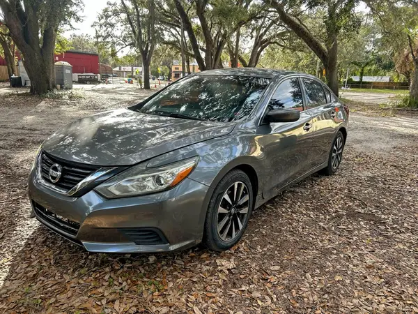 1N4AL3AP2JC121174 2018 NISSAN ALTIMA - Image 2