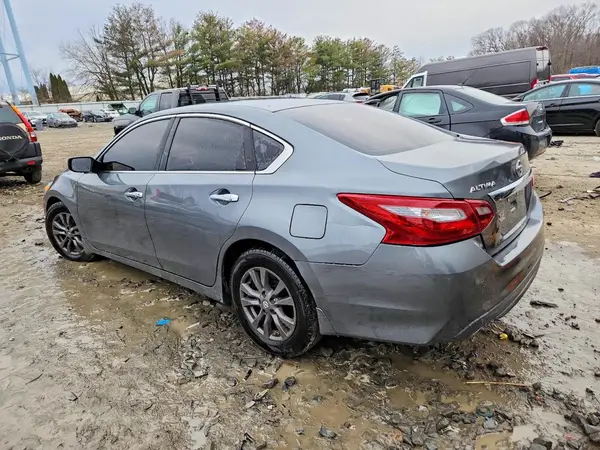 1N4AL3AP2JC121286 2018 NISSAN ALTIMA - Image 2
