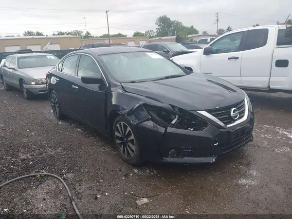 1N4AL3AP2JC122454 2018 NISSAN ALTIMA - Image 1