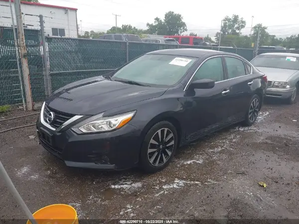 1N4AL3AP2JC122454 2018 NISSAN ALTIMA - Image 2