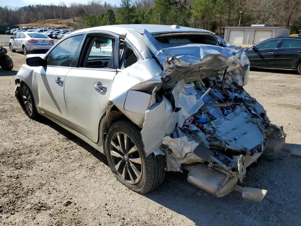 1N4AL3AP2JC122583 2018 NISSAN ALTIMA - Image 2