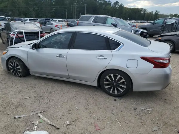 1N4AL3AP2JC122969 2018 NISSAN ALTIMA - Image 2
