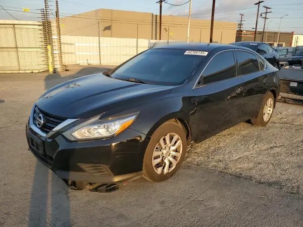 1N4AL3AP2JC123961 2018 NISSAN ALTIMA - Image 1