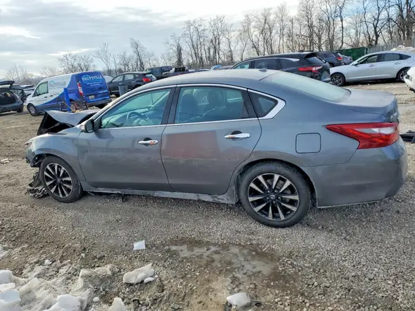 1N4AL3AP2JC124205 2018 NISSAN ALTIMA - Image 2
