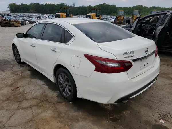 1N4AL3AP2JC128853 2018 NISSAN ALTIMA - Image 2