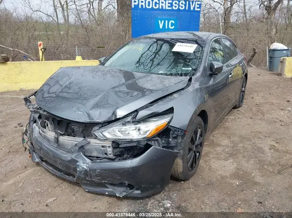 1N4AL3AP2JC129145 2018 NISSAN ALTIMA - Image 2