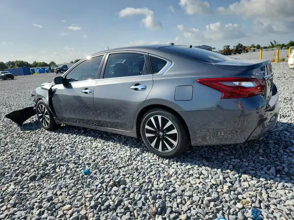 1N4AL3AP2JC129310 2018 NISSAN ALTIMA - Image 2